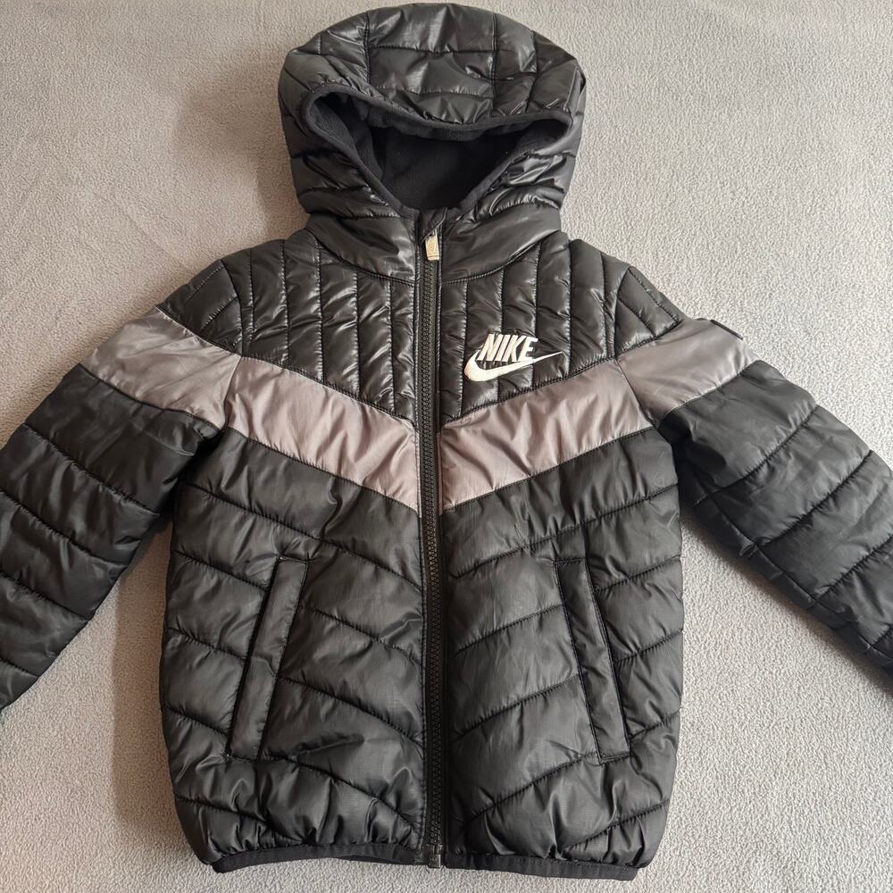 Nike Color Block Puffer Jacket Youth 3-4 Retro Black‎ Grey Hooded Full Zip Warm